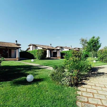 Agriturismo Le Grazie Principina Terra Exterior photo